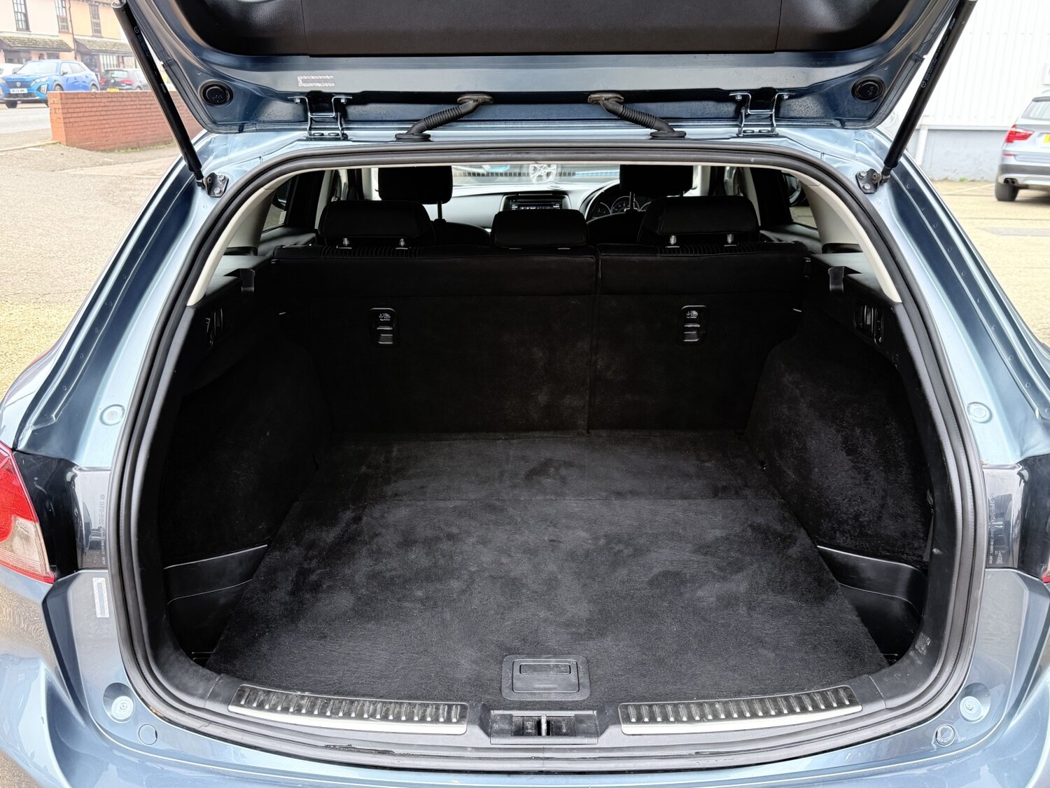 Used Mazda Mazda6 2014 for sale - 77758956: Photo 67