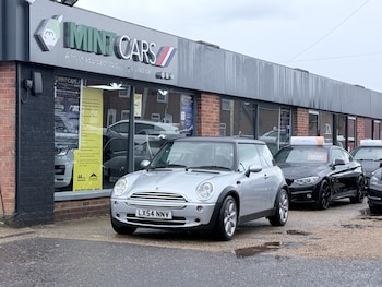 Used Volkswagen Beetle 2004 for sale - 79047779: Photo