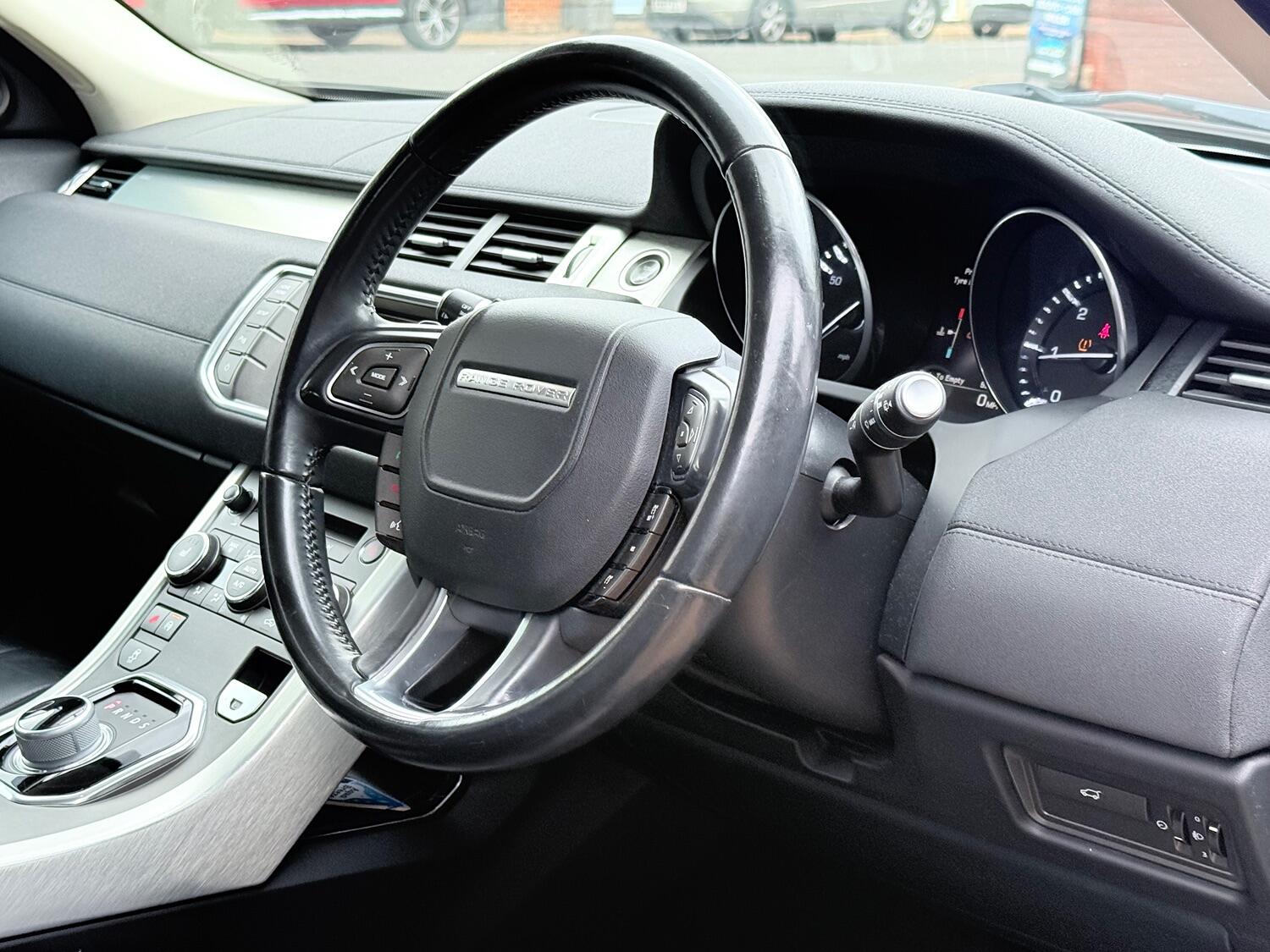 Used Land Rover Range Rover Evoque 2015 for sale - 76794440: Photo 33