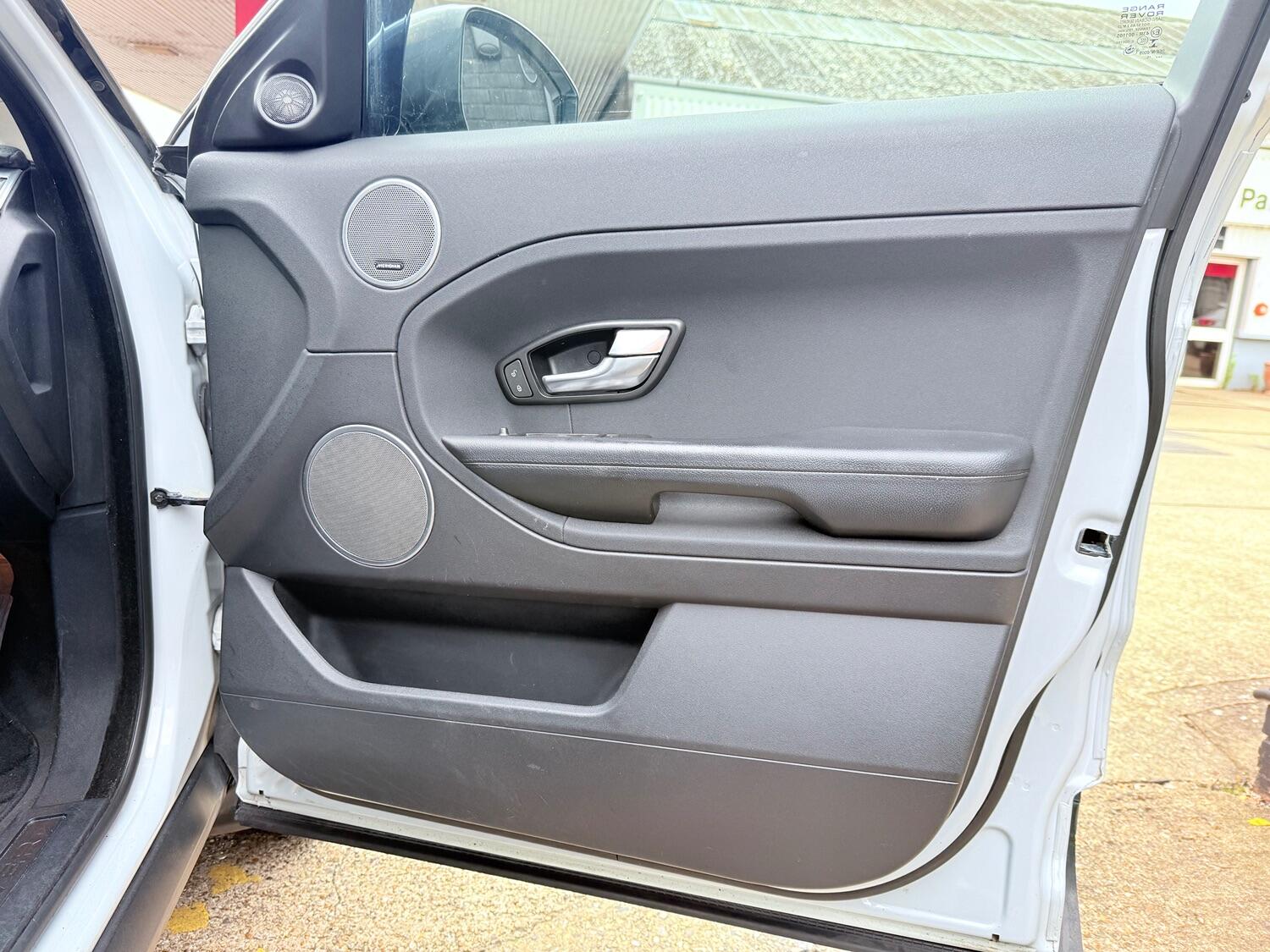 Used Land Rover Range Rover Evoque 2015 for sale - 76794440: Photo 71