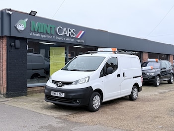 Used Nissan NV200 2017 for sale - 77796890: Photo