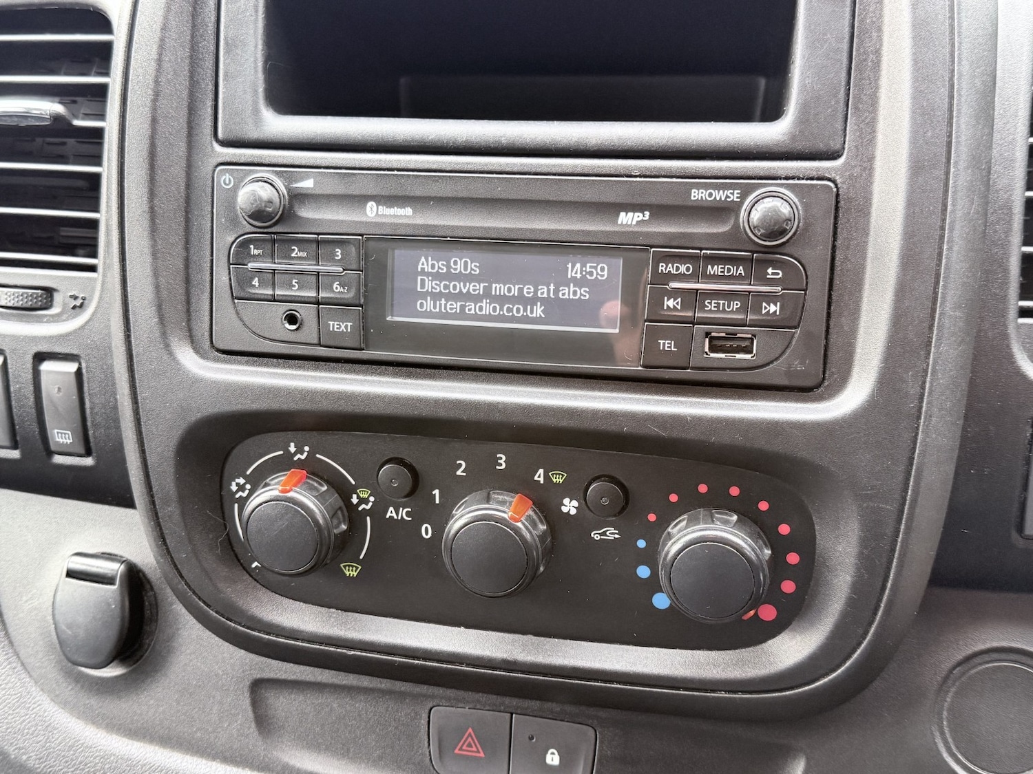 Used Vauxhall Vivaro 2015 for sale - 77323587: Photo 27