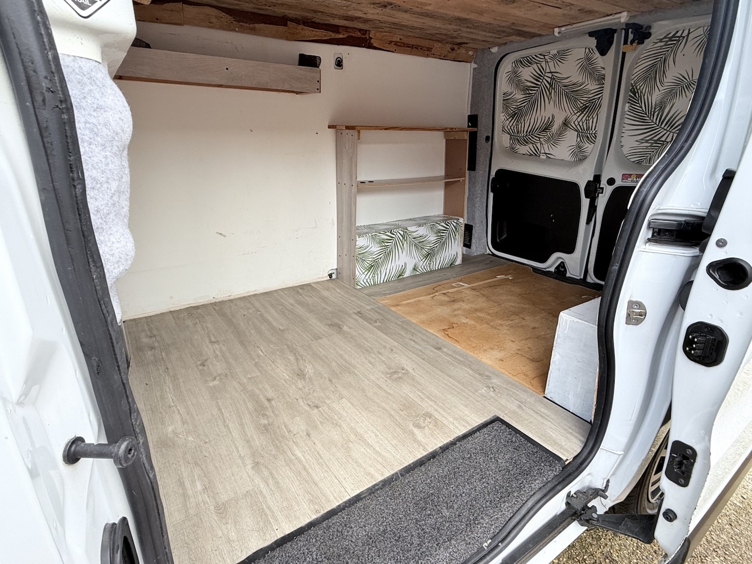 Used Vauxhall Vivaro 2015 for sale - 77323587: Photo 42