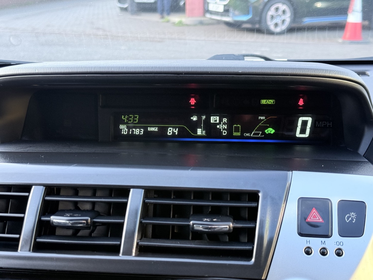 Used Toyota Prius+ 2019 for sale - 77662218: Photo 37