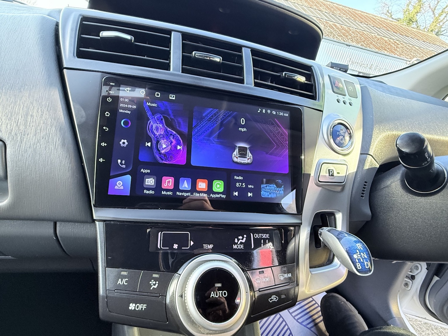 Used Toyota Prius+ 2019 for sale - 77662218: Photo 41