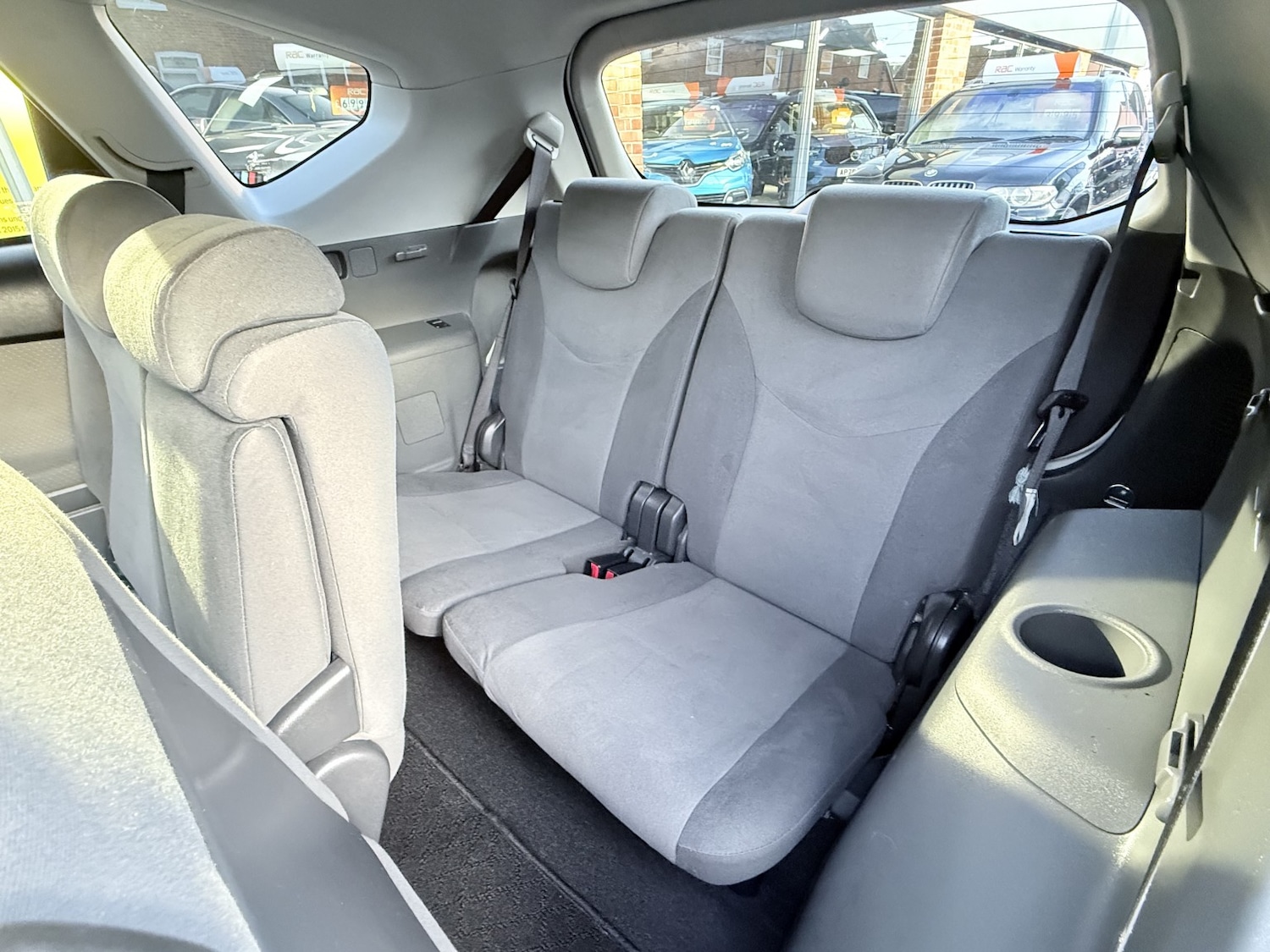 Used Toyota Prius+ 2019 for sale - 77662218: Photo 65