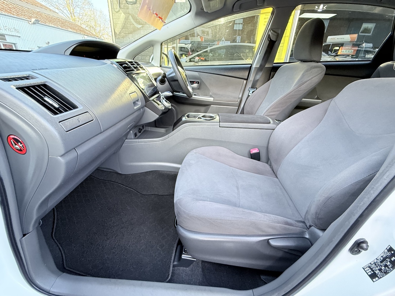 Used Toyota Prius+ 2019 for sale - 77662218: Photo 66