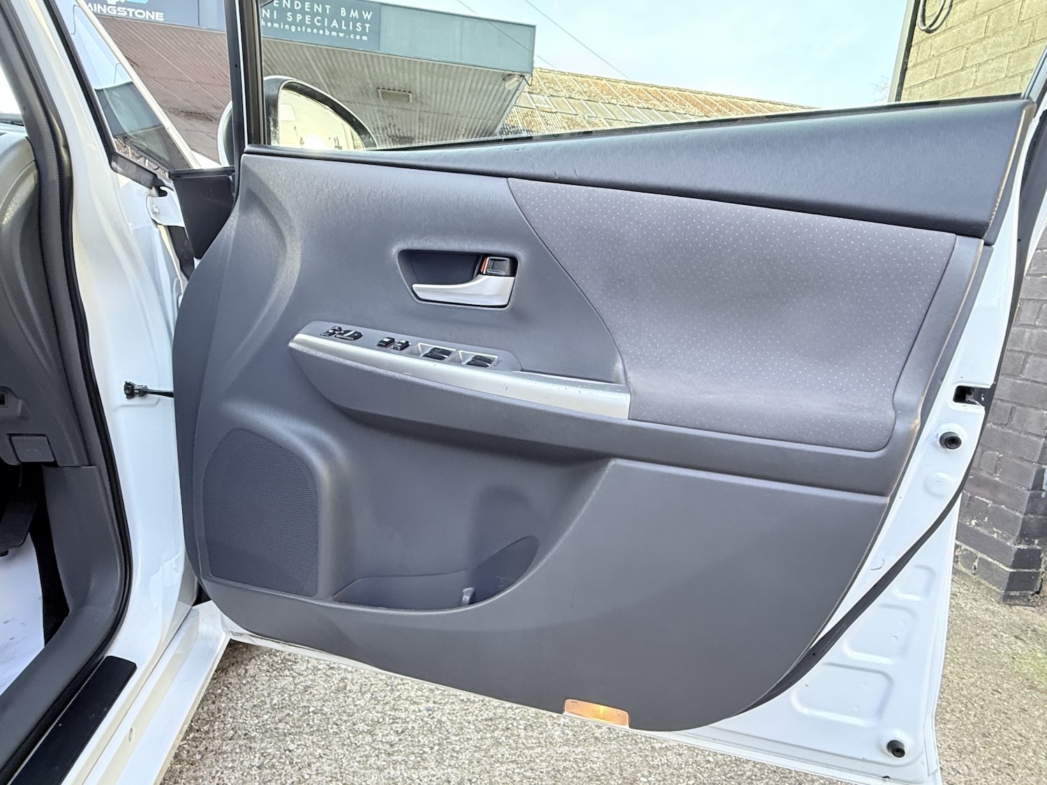 Used Toyota Prius+ 2019 for sale - 77662218: Photo 68