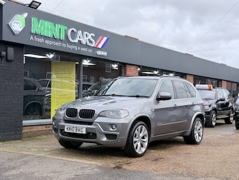 Used BMW X5 2010 for sale - 77701077: Photo