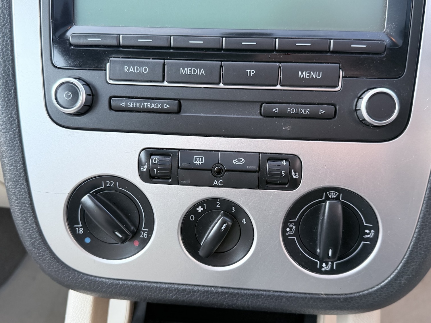 Used Volkswagen EOS 2009 for sale - 77961937: Photo 23