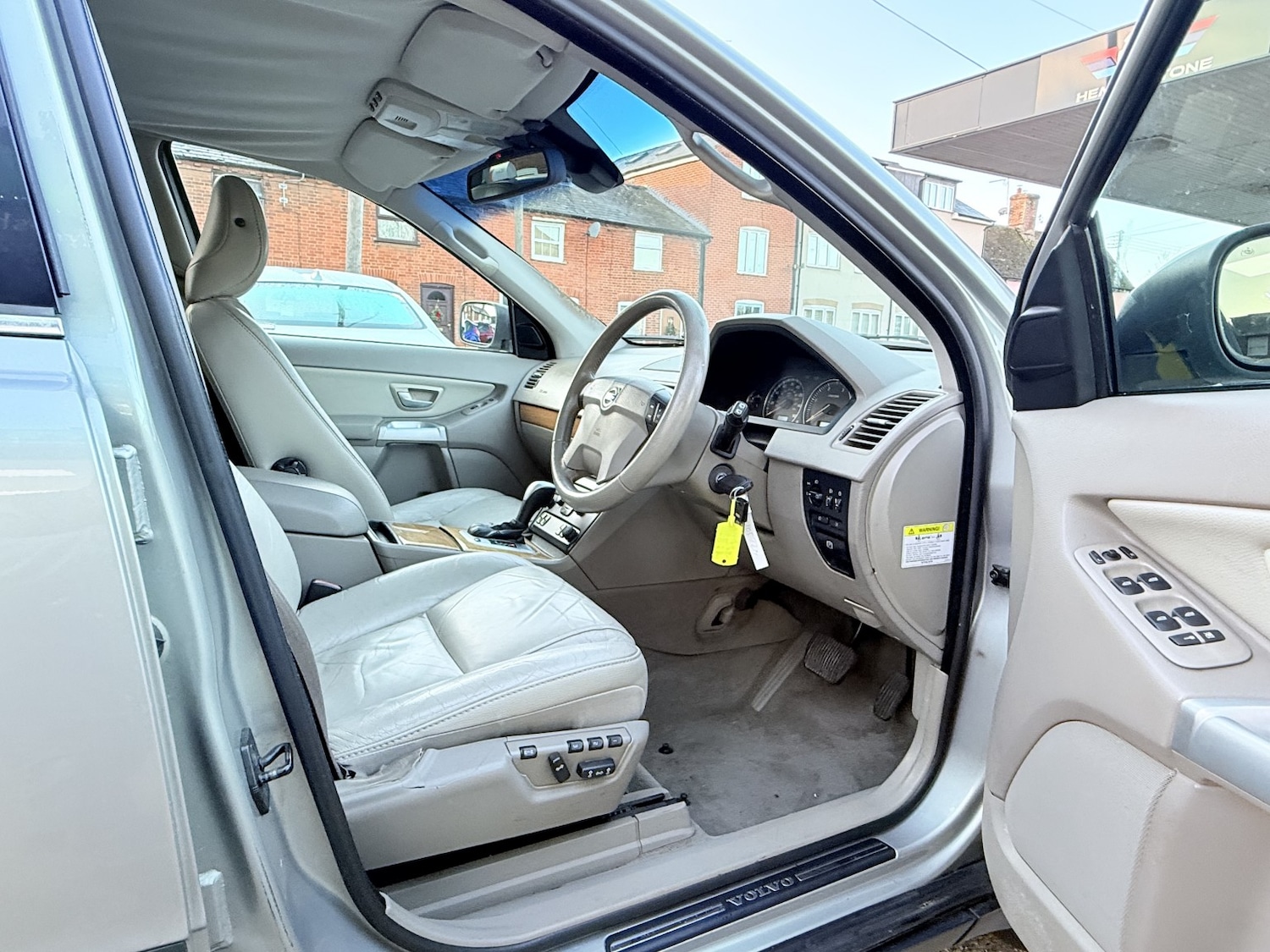 Used Volvo XC90 2005 for sale - 77014796: Photo 28