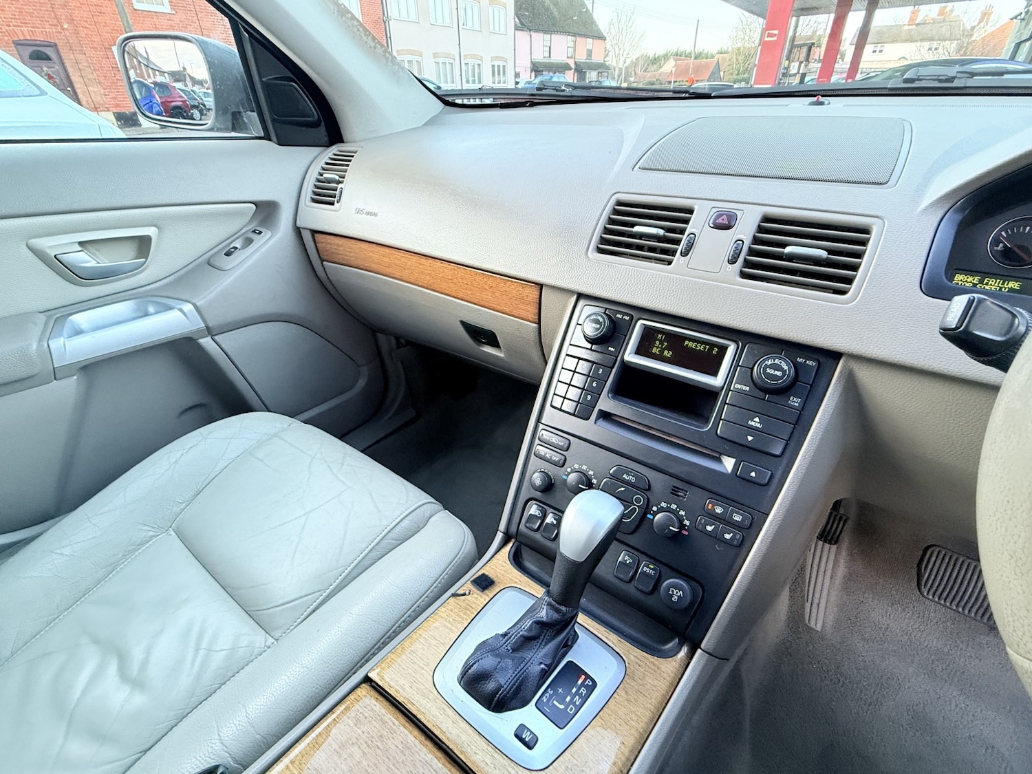 Used Volvo XC90 2005 for sale - 77014796: Photo 31