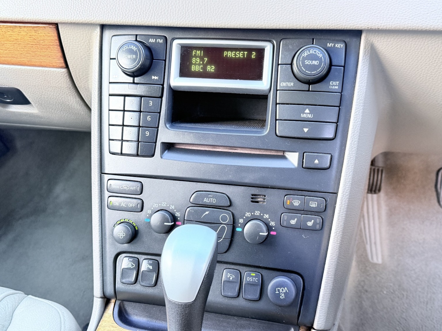 Used Volvo XC90 2005 for sale - 77014796: Photo 33