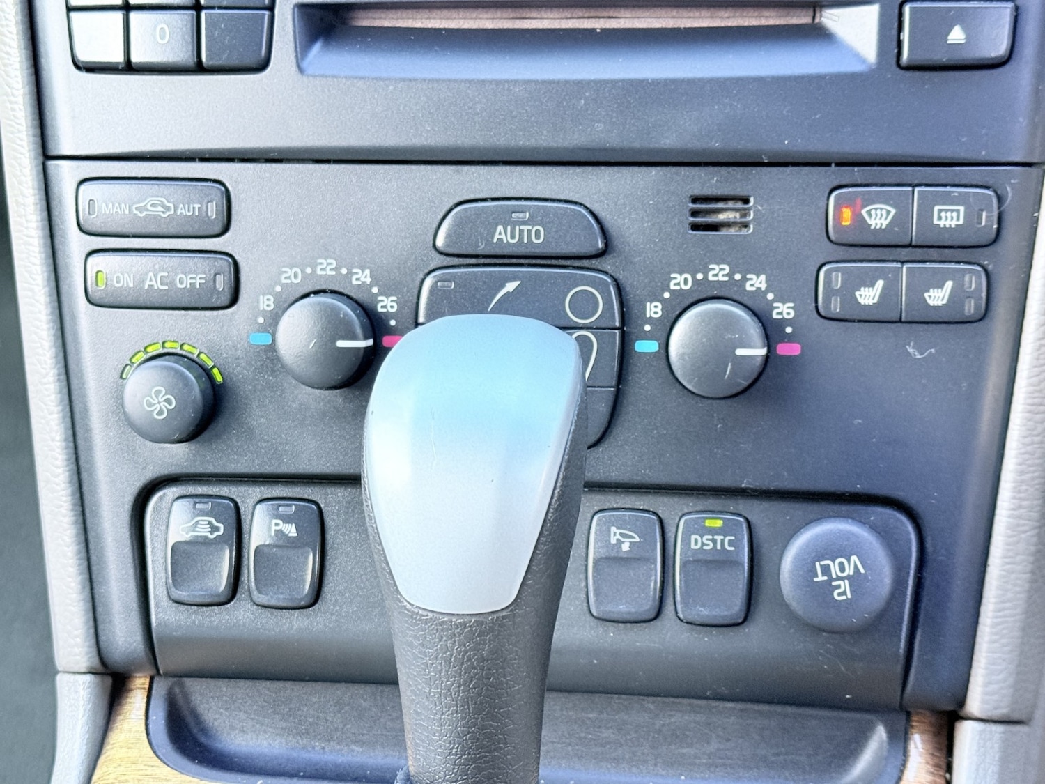 Used Volvo XC90 2005 for sale - 77014796: Photo 37