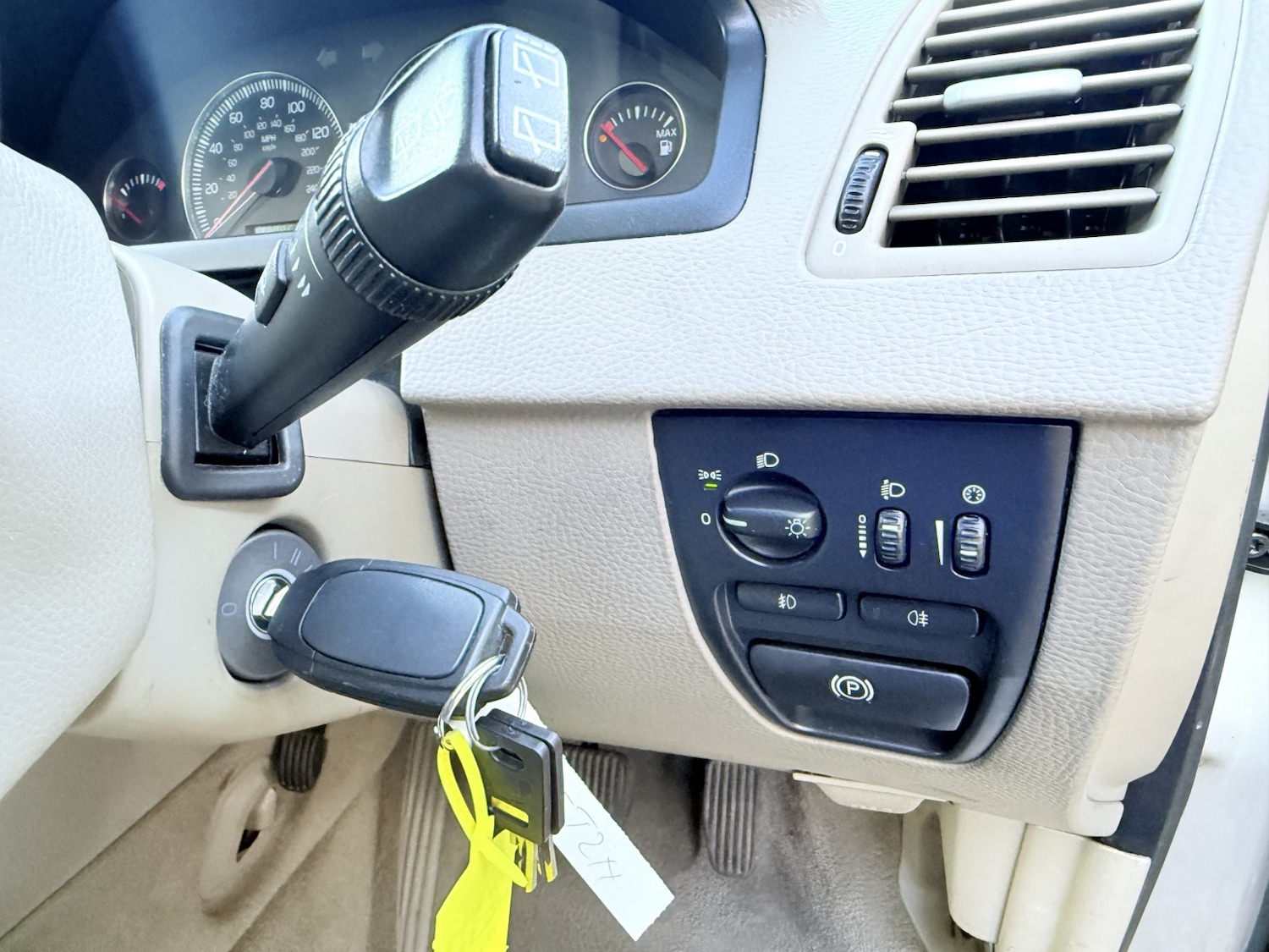 Used Volvo XC90 2005 for sale - 77014796: Photo 44