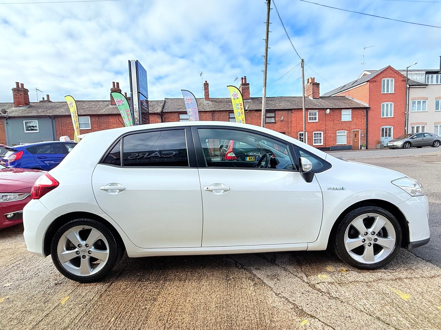 Used Toyota Auris 2011 for sale - 76374169: Photo 15
