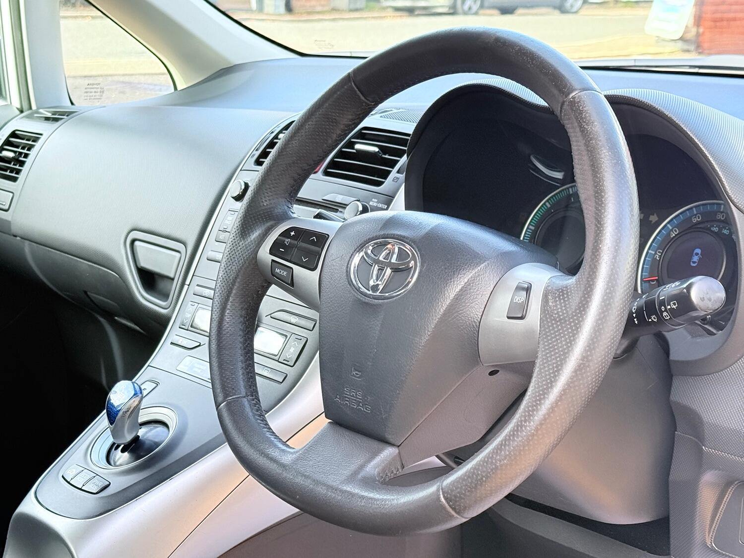 Used Toyota Auris 2011 for sale - 76374169: Photo 37