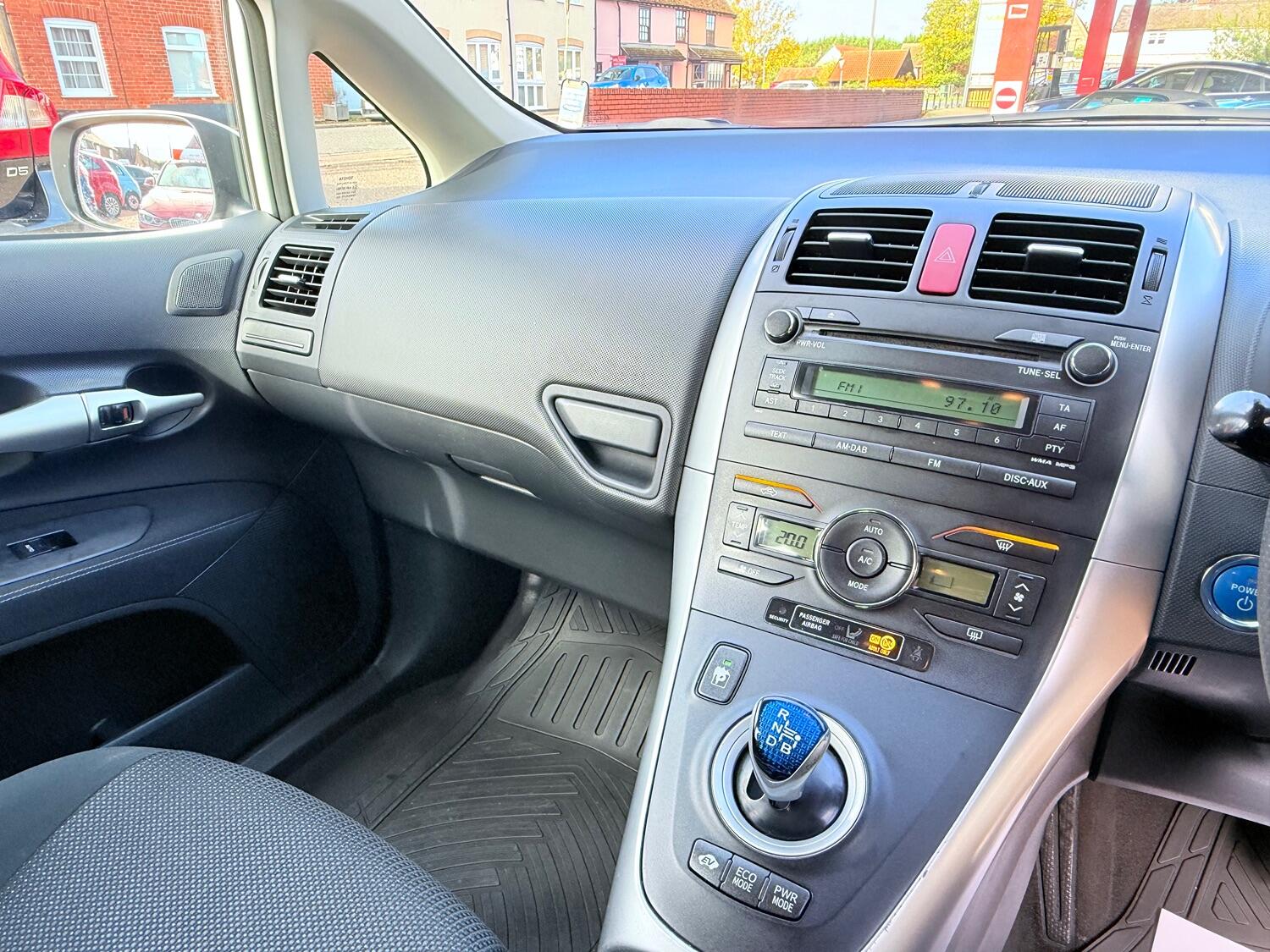 Used Toyota Auris 2011 for sale - 76374169: Photo 43