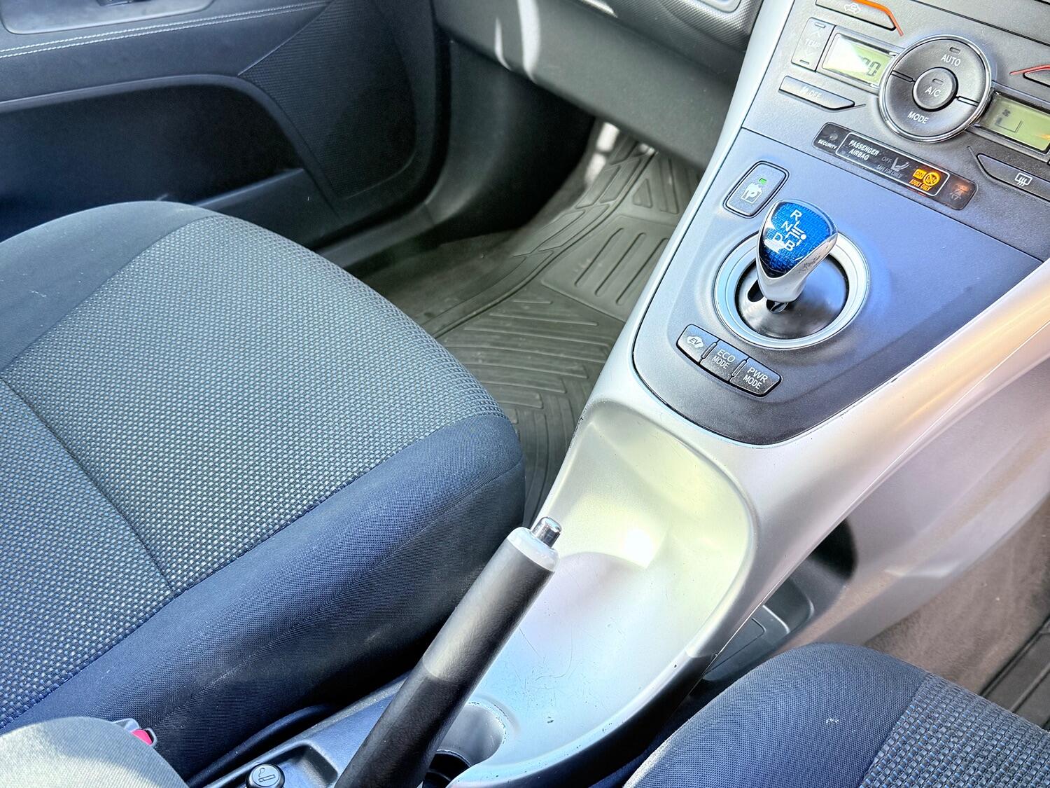 Used Toyota Auris 2011 for sale - 76374169: Photo 47