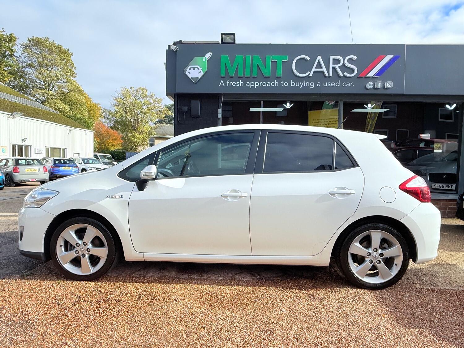 Used Toyota Auris 2011 for sale - 76374169: Photo 7