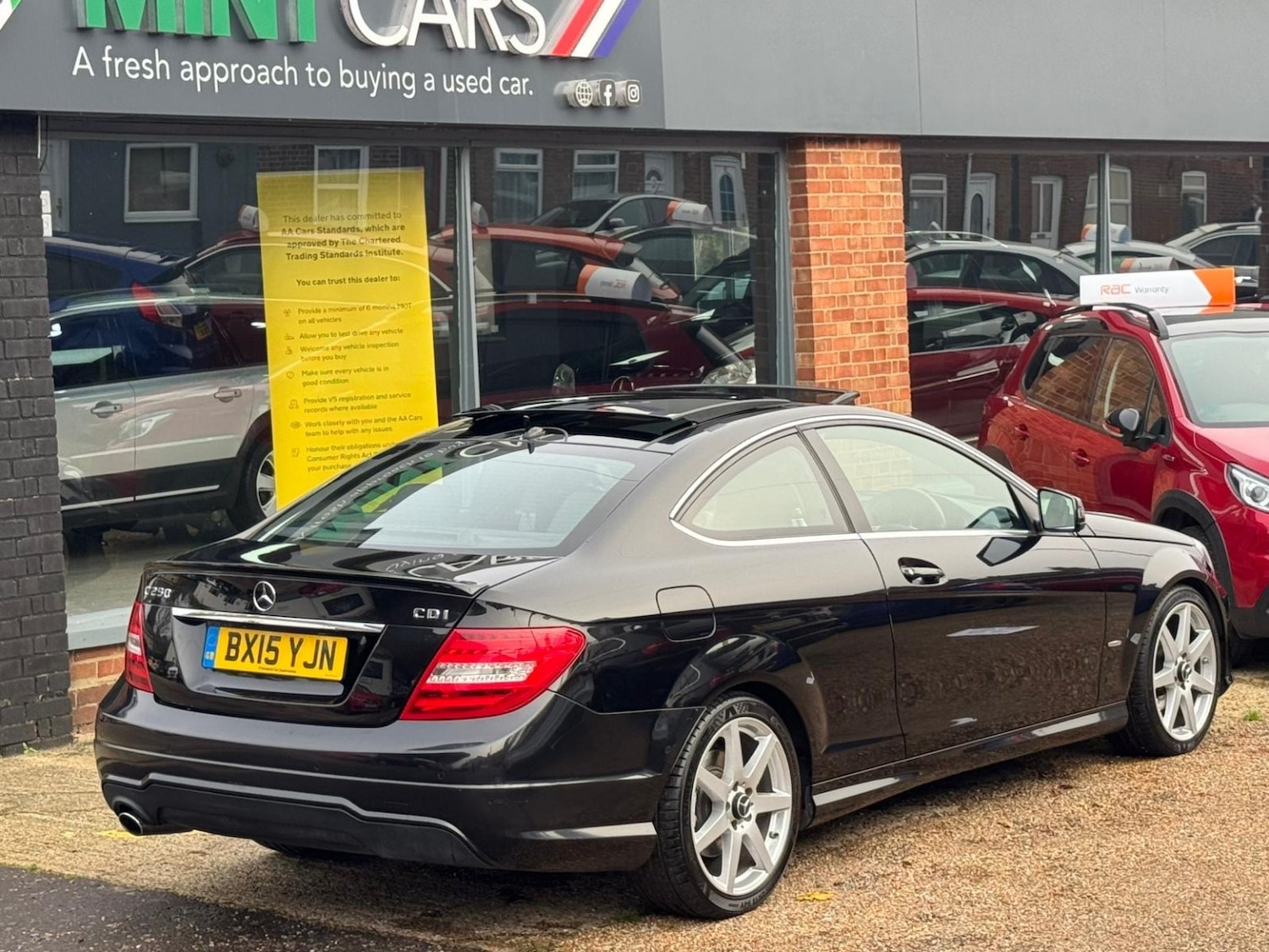 Used Mercedes-Benz C Class 2015 for sale - 76670766: Photo 12