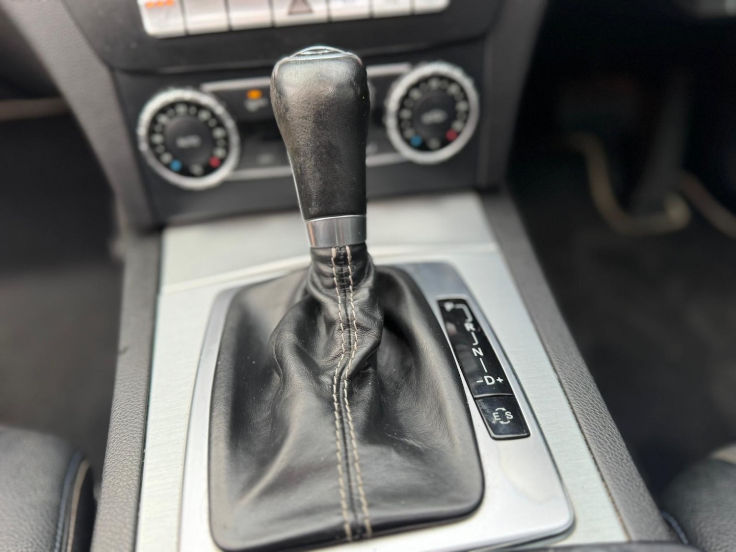 Used Mercedes-Benz C Class 2015 for sale - 76670766: Photo 39