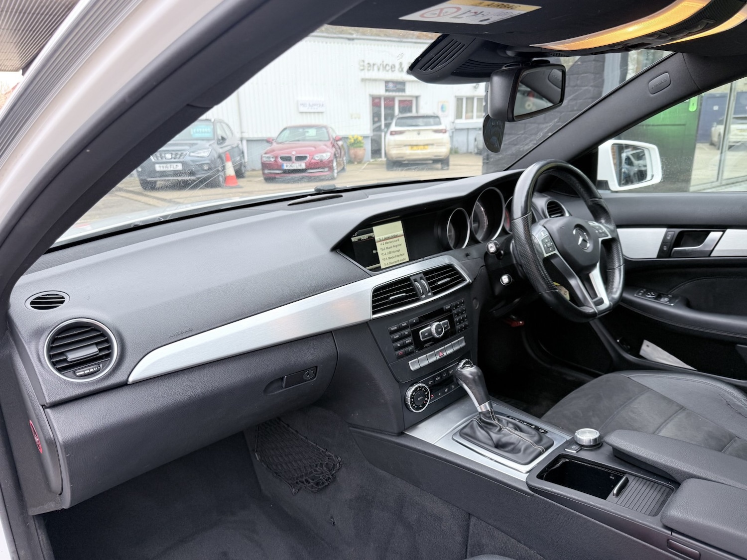 Used Mercedes-Benz C Class 2014 for sale - 77662229: Photo 52