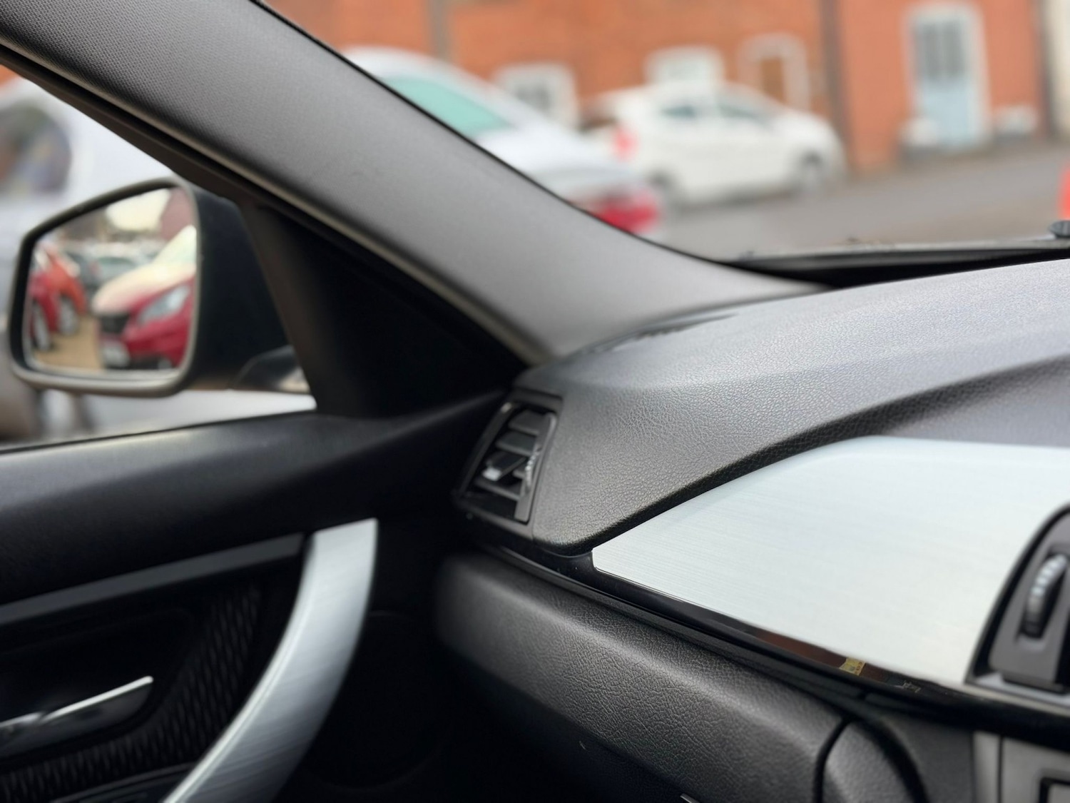 Used BMW 3 Series 2012 for sale - 76748248: Photo 21