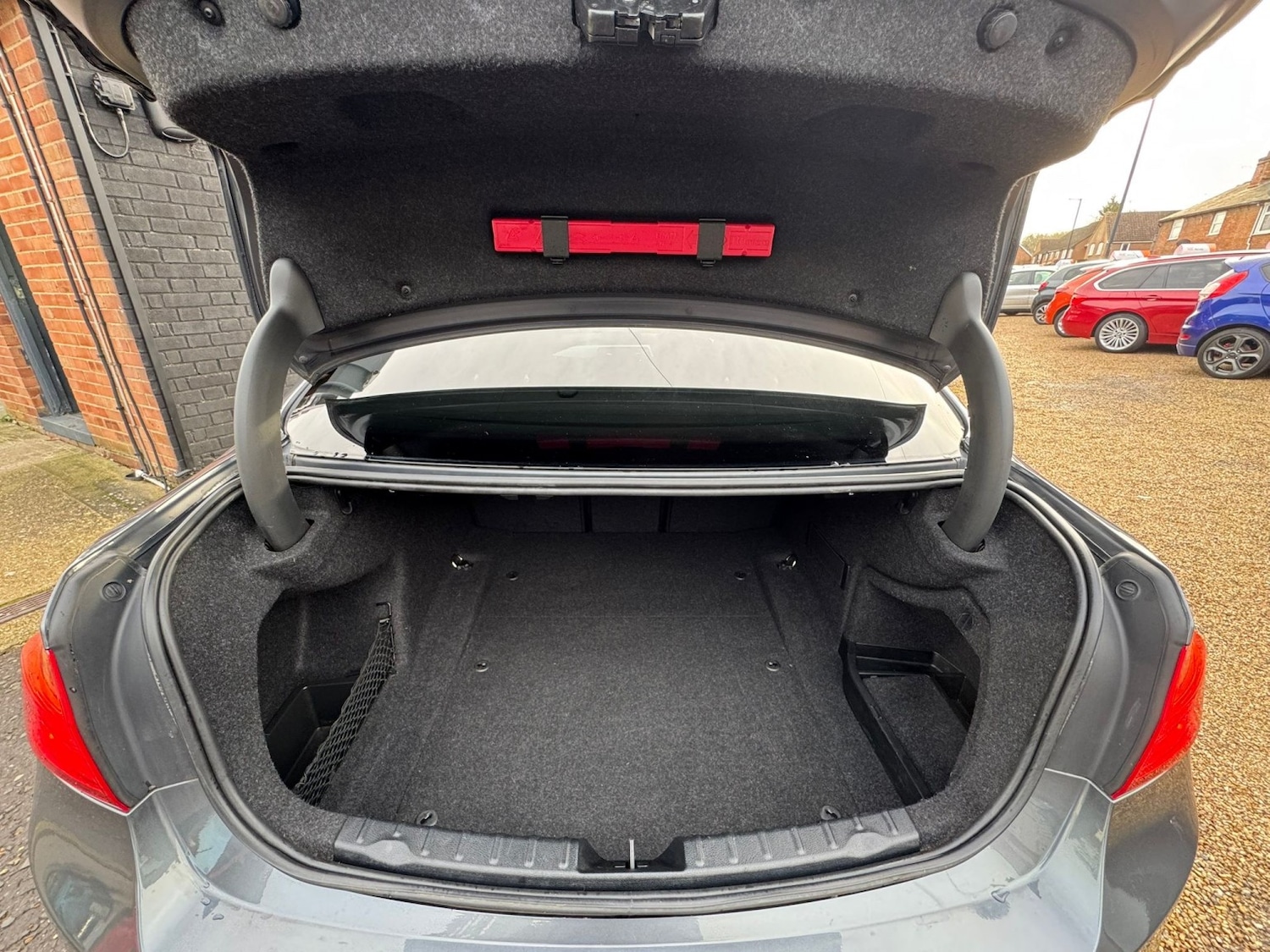 Used BMW 3 Series 2012 for sale - 76748248: Photo 27