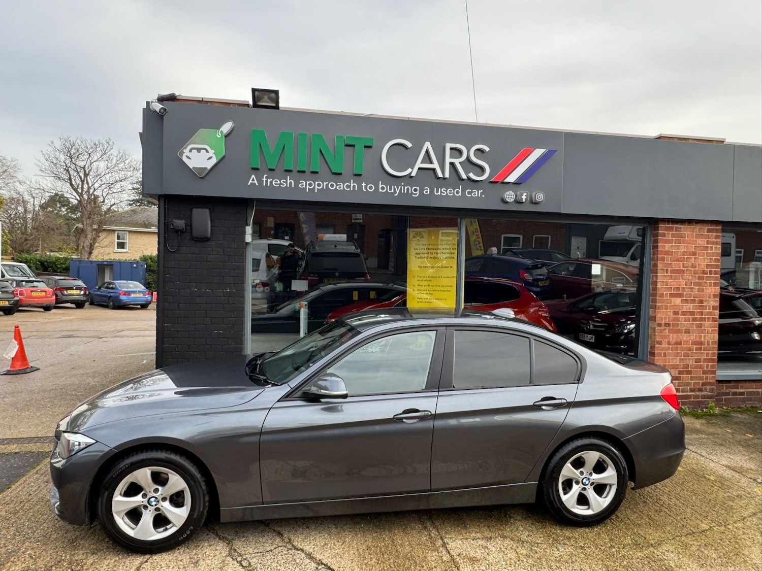 Used BMW 3 Series 2012 for sale - 76748248: Photo 3