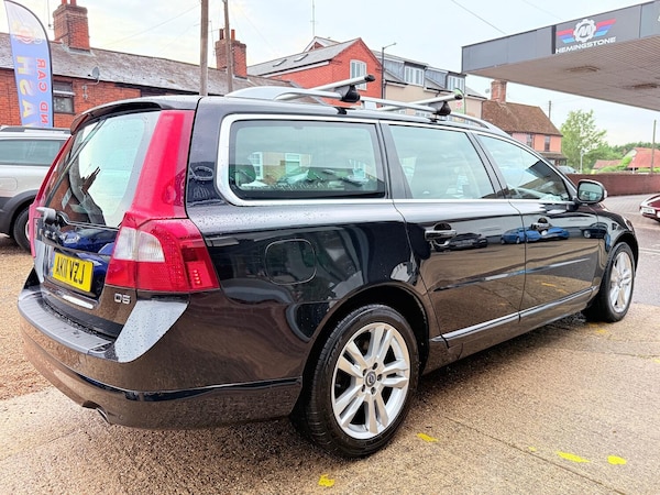 Used Volvo V70 2011 for sale - 75095293: Photo 13