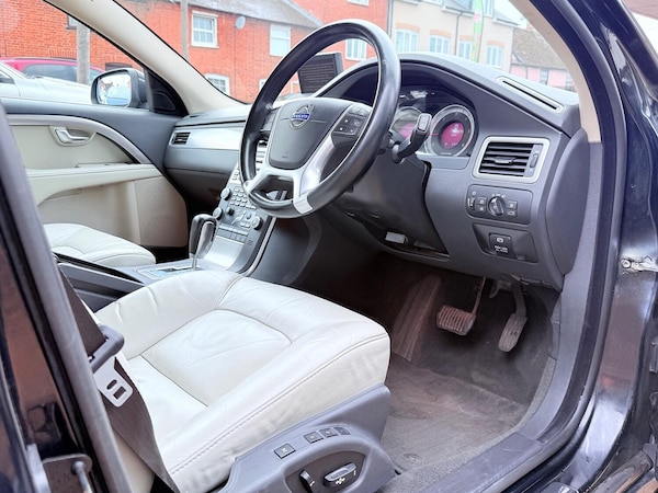 Used Volvo V70 2011 for sale - 75095293: Photo 28