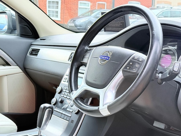 Used Volvo V70 2011 for sale - 75095293: Photo 31
