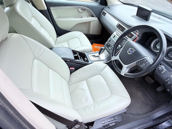 Used Volvo V70 2011 for sale - 75095293: Photo 33