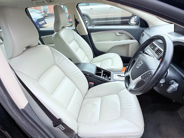 Used Volvo V70 2011 for sale - 75095293: Photo 34