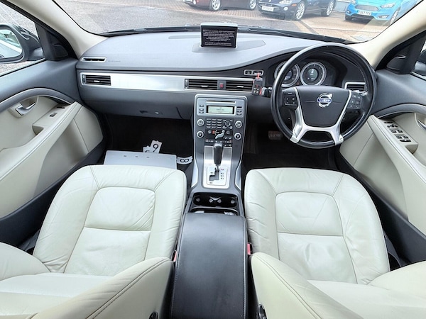 Used Volvo V70 2011 for sale - 75095293: Photo 51