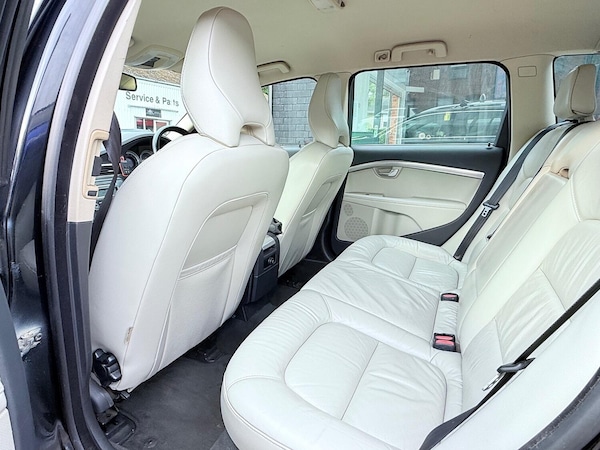 Used Volvo V70 2011 for sale - 75095293: Photo 57