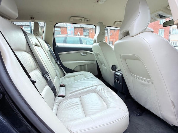 Used Volvo V70 2011 for sale - 75095293: Photo 58