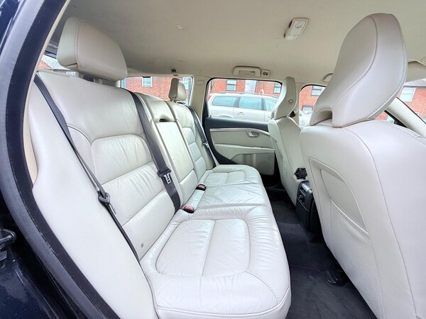 Used Volvo V70 2011 for sale - 75095293: Photo 59