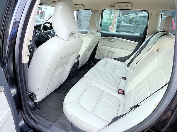 Used Volvo V70 2011 for sale - 75095293: Photo 62
