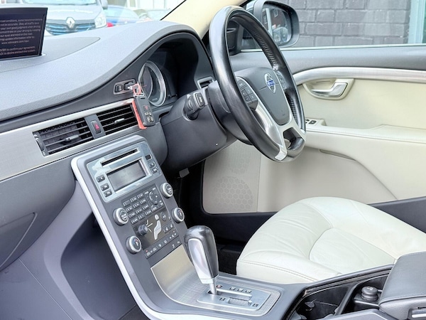 Used Volvo V70 2011 for sale - 75095293: Photo 65