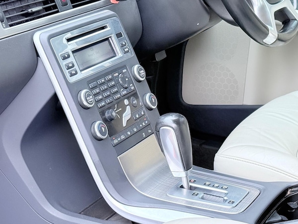 Used Volvo V70 2011 for sale - 75095293: Photo 66