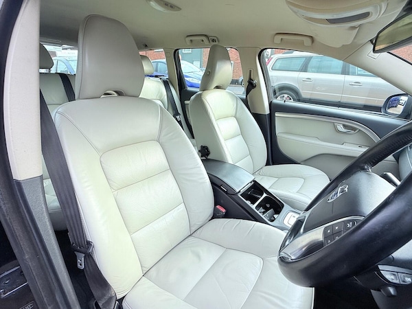 Used Volvo V70 2011 for sale - 75095293: Photo 73