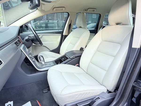 Used Volvo V70 2011 for sale - 75095293: Photo 74