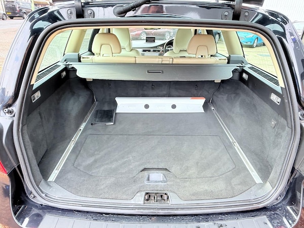 Used Volvo V70 2011 for sale - 75095293: Photo 79