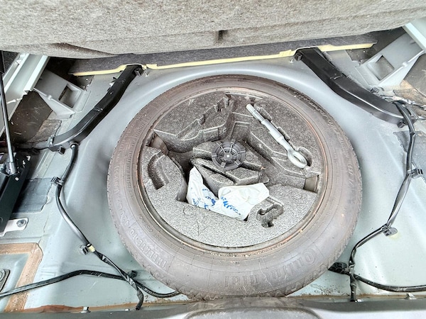 Used Volvo V70 2011 for sale - 75095293: Photo 84