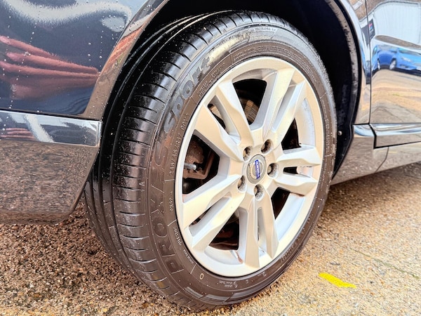 Used Volvo V70 2011 for sale - 75095293: Photo 87