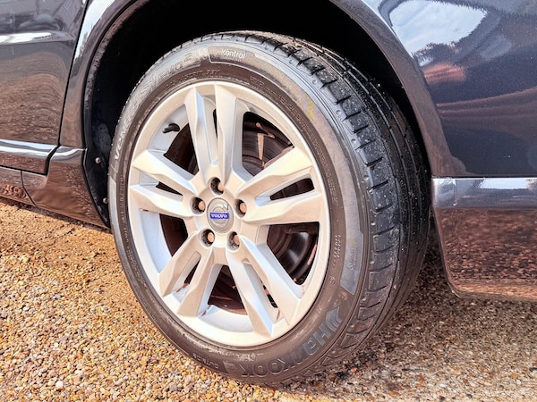 Used Volvo V70 2011 for sale - 75095293: Photo 88