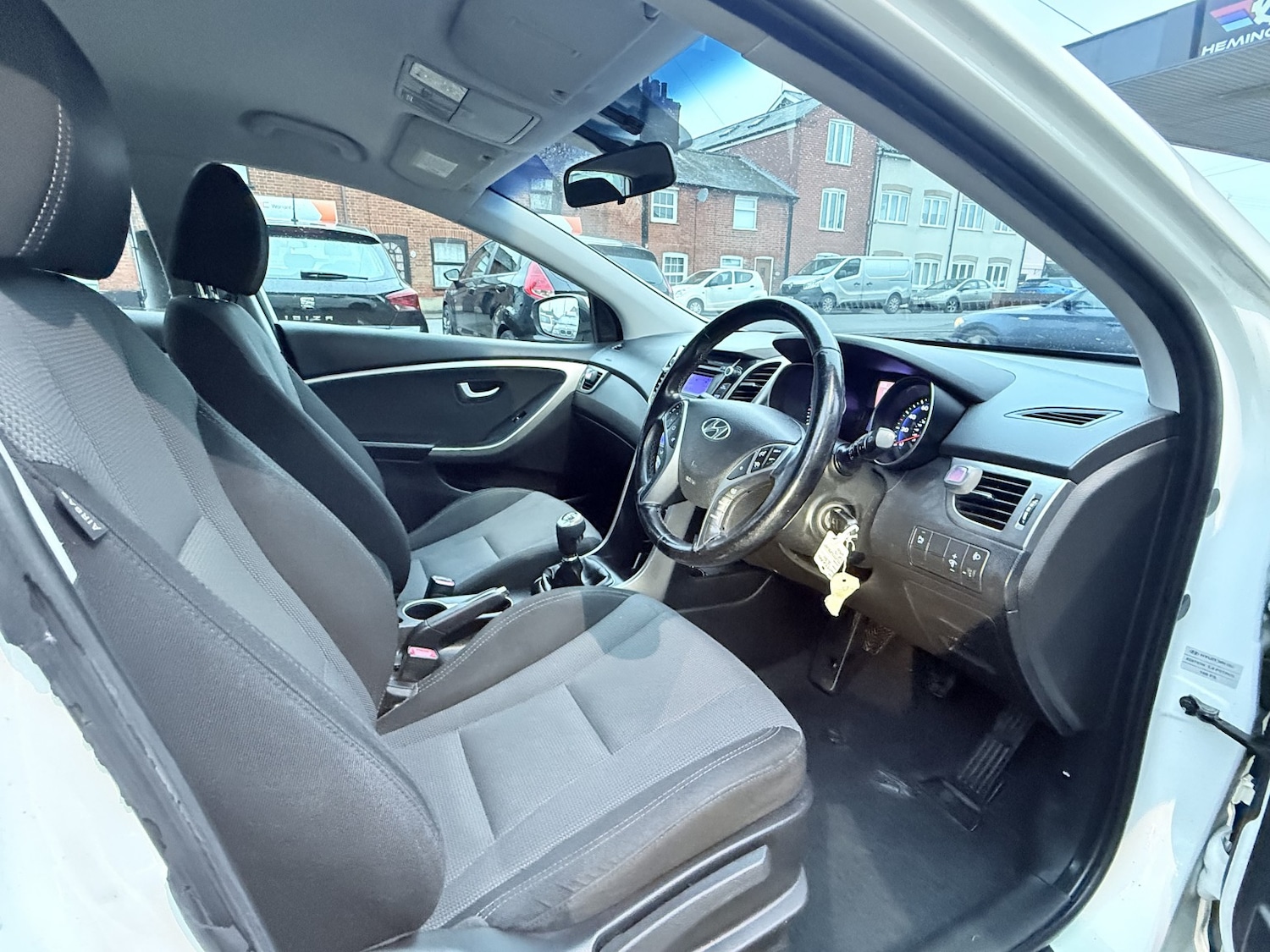 Used Hyundai i30 2013 for sale - 77403658: Photo 21