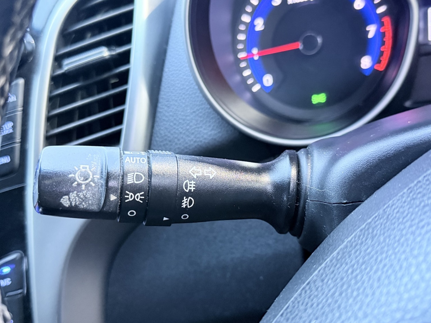 Used Hyundai i30 2013 for sale - 77403658: Photo 32